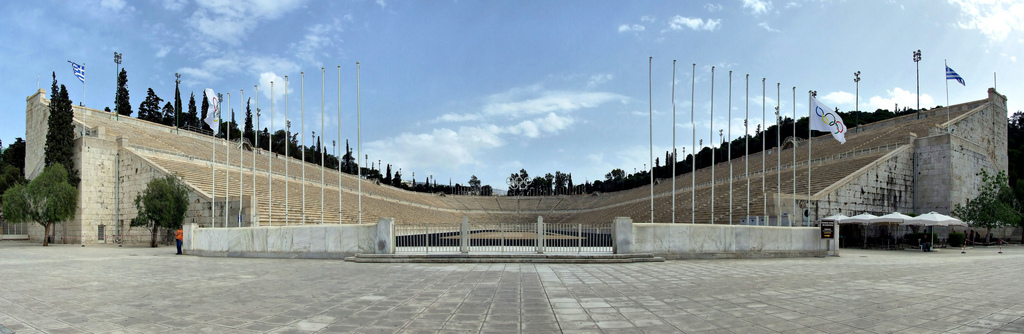 TOUR IN HISTORIC CENTER OF ATHENS: (everyday)